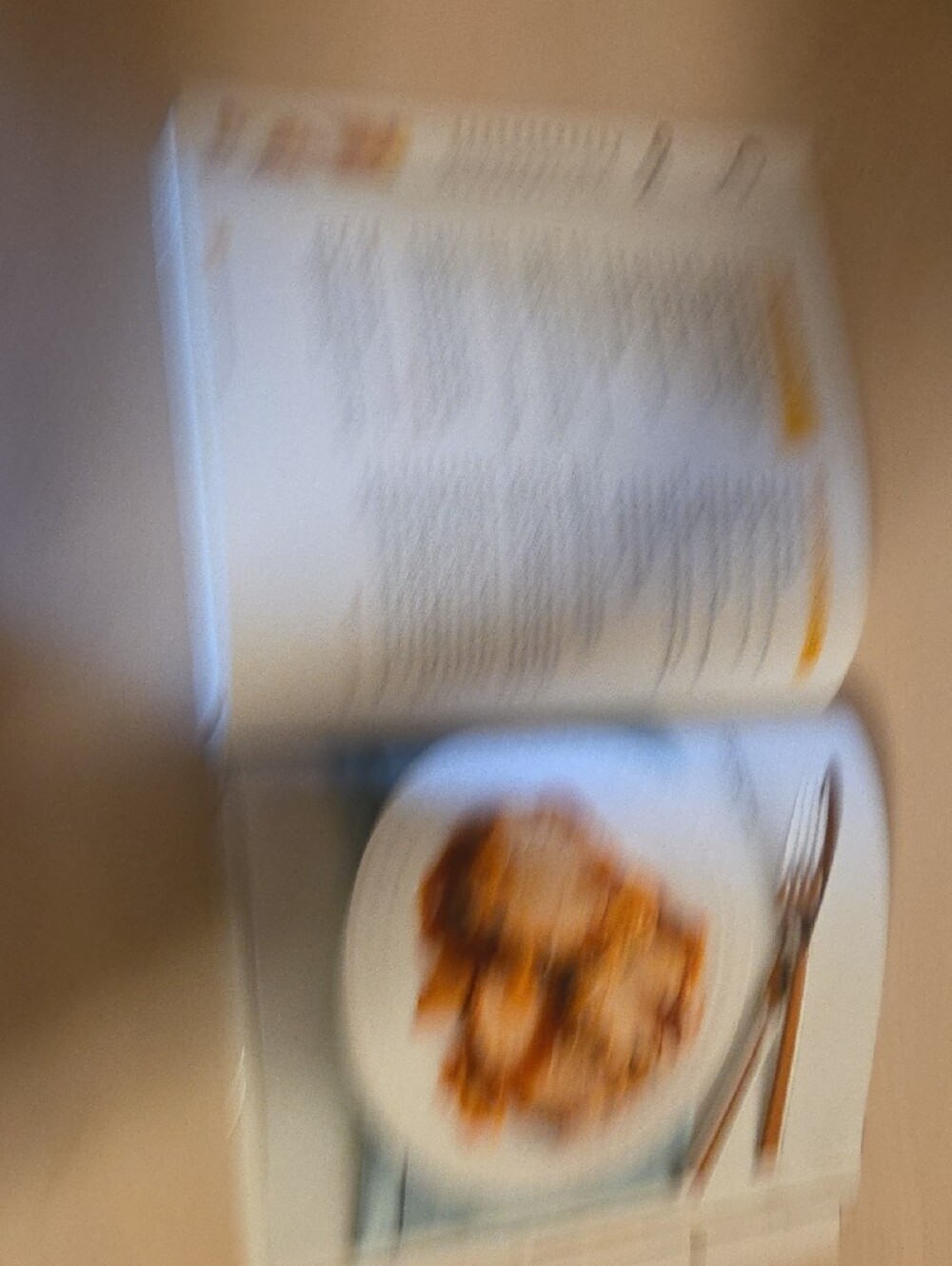Crock-Pot - The Original Slow Cooker Recipe Collection - Picture 4 of 6